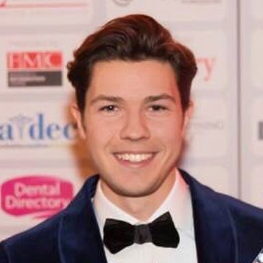 Dr. Rhodri Thomas