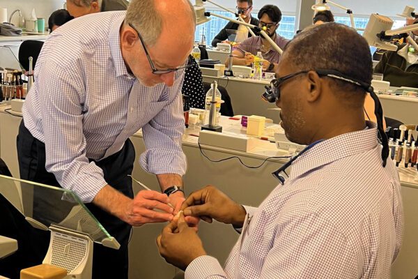 Dennis Hartlieb Dental CE Course Discover Composite Bonding Techniques for Success