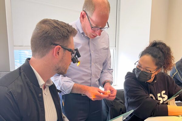 Dennis Hartlieb Dental CE Course Discover Composite Bonding Techniques for Success